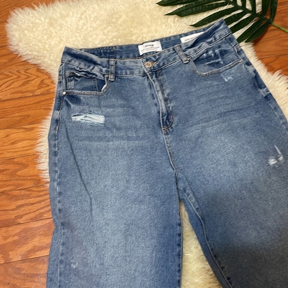 Cotton:On Wide Legged Cropped Jean/ Medium Wash Denim/ Size 10 - Picture 4 of 9